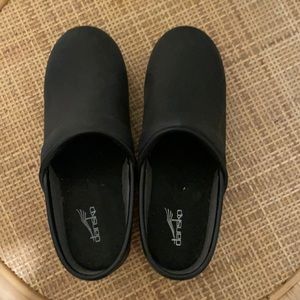 Black Dansko clogs